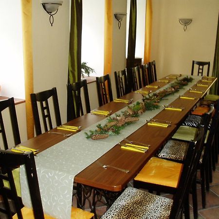 Gasthaus Zum Fuchs - Familie Andrae Hermagor-Pressegger See Buitenkant foto