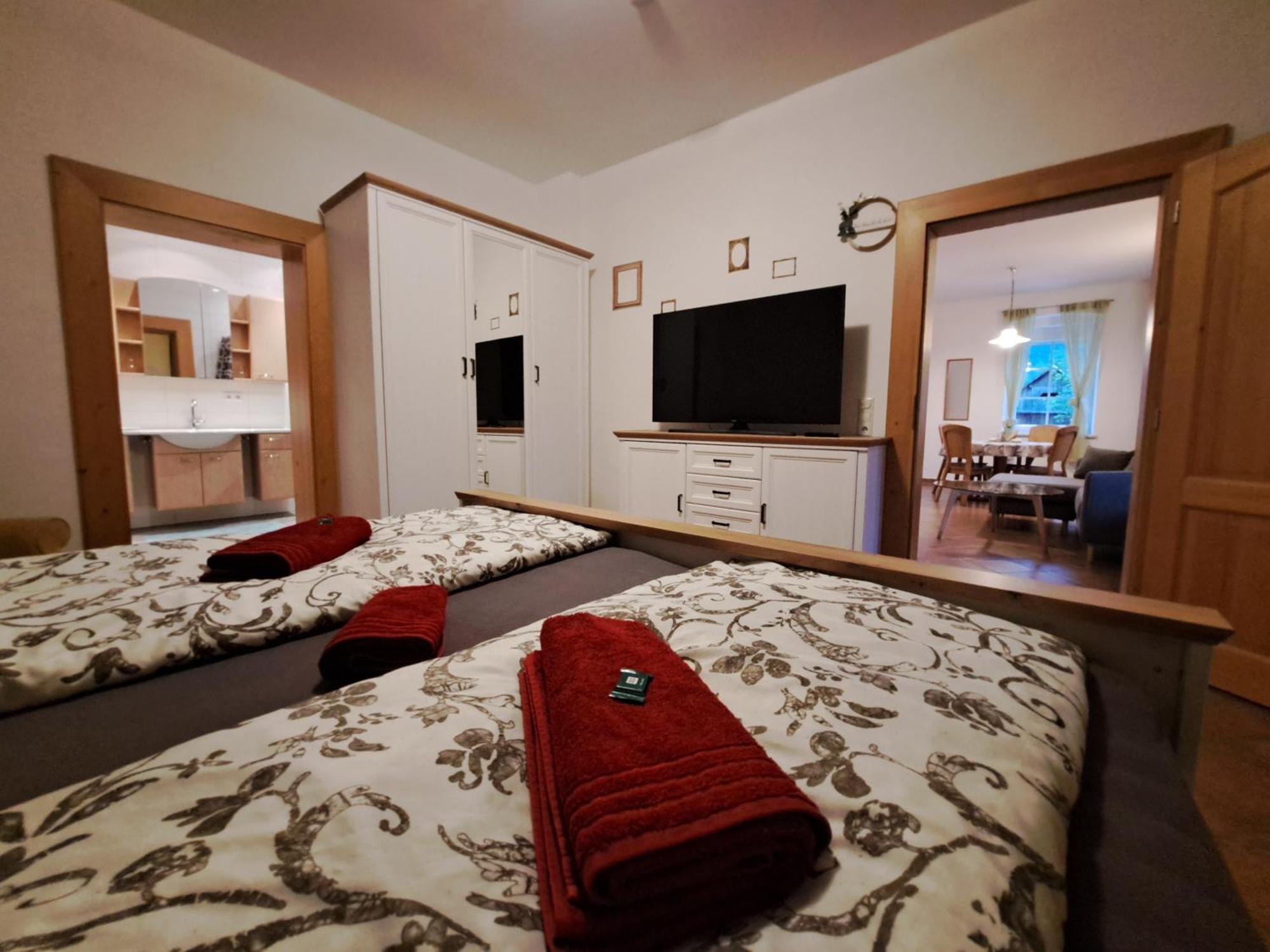 Gasthaus Zum Fuchs - Familie Andrae Hermagor-Pressegger See Kamer foto